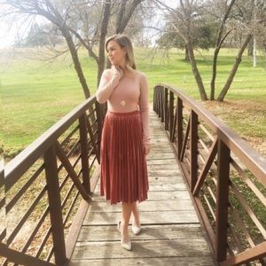 Velvet pleated midi skirt